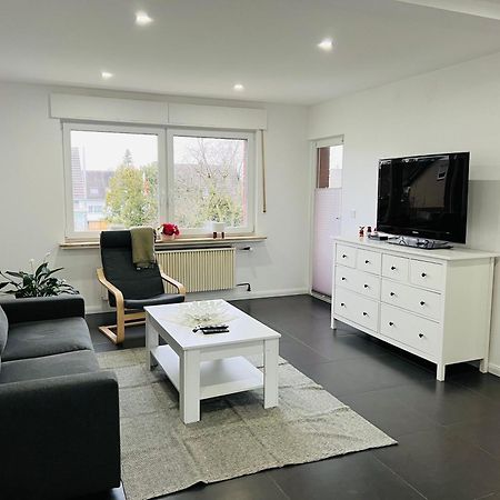 Elegante Apartment In Erftstadt Mit Balkon, Zentral, Bahnhof Nah, Phantasialand Bruehl Bei Cologne ภายนอก รูปภาพ