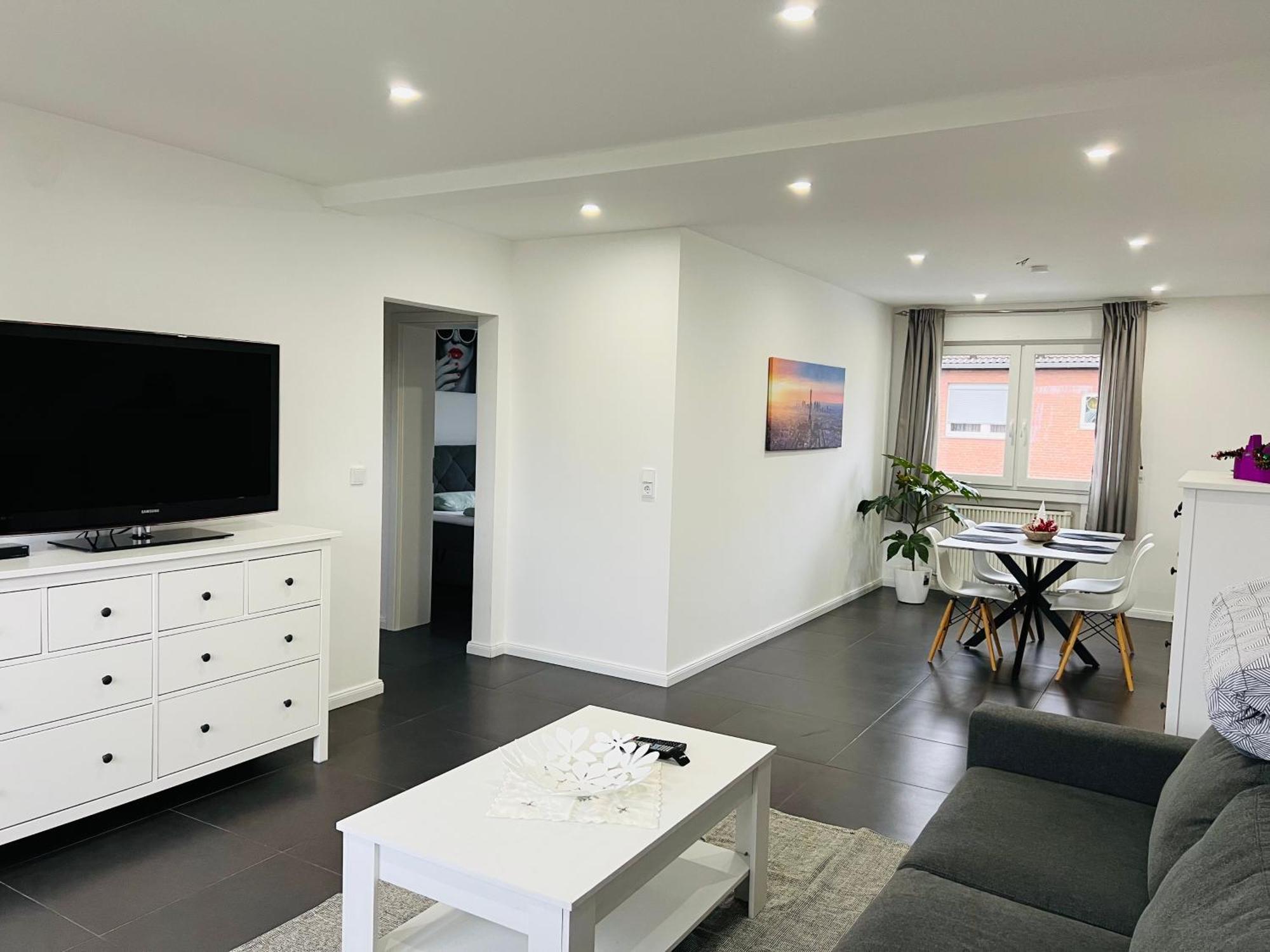 Elegante Apartment In Erftstadt Mit Balkon, Zentral, Bahnhof Nah, Phantasialand Bruehl Bei Cologne ภายนอก รูปภาพ